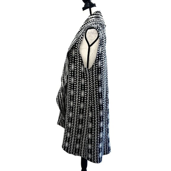 Anthropologie Moth Black/White Patterned Wool Blend Sleeveless Cardigan Size PML - Picture 4 of 6